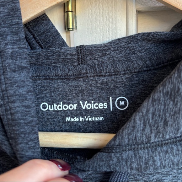 OV 🤍 Cloudknit All Day Hoodie in Charcoal - Picture 8 of 13